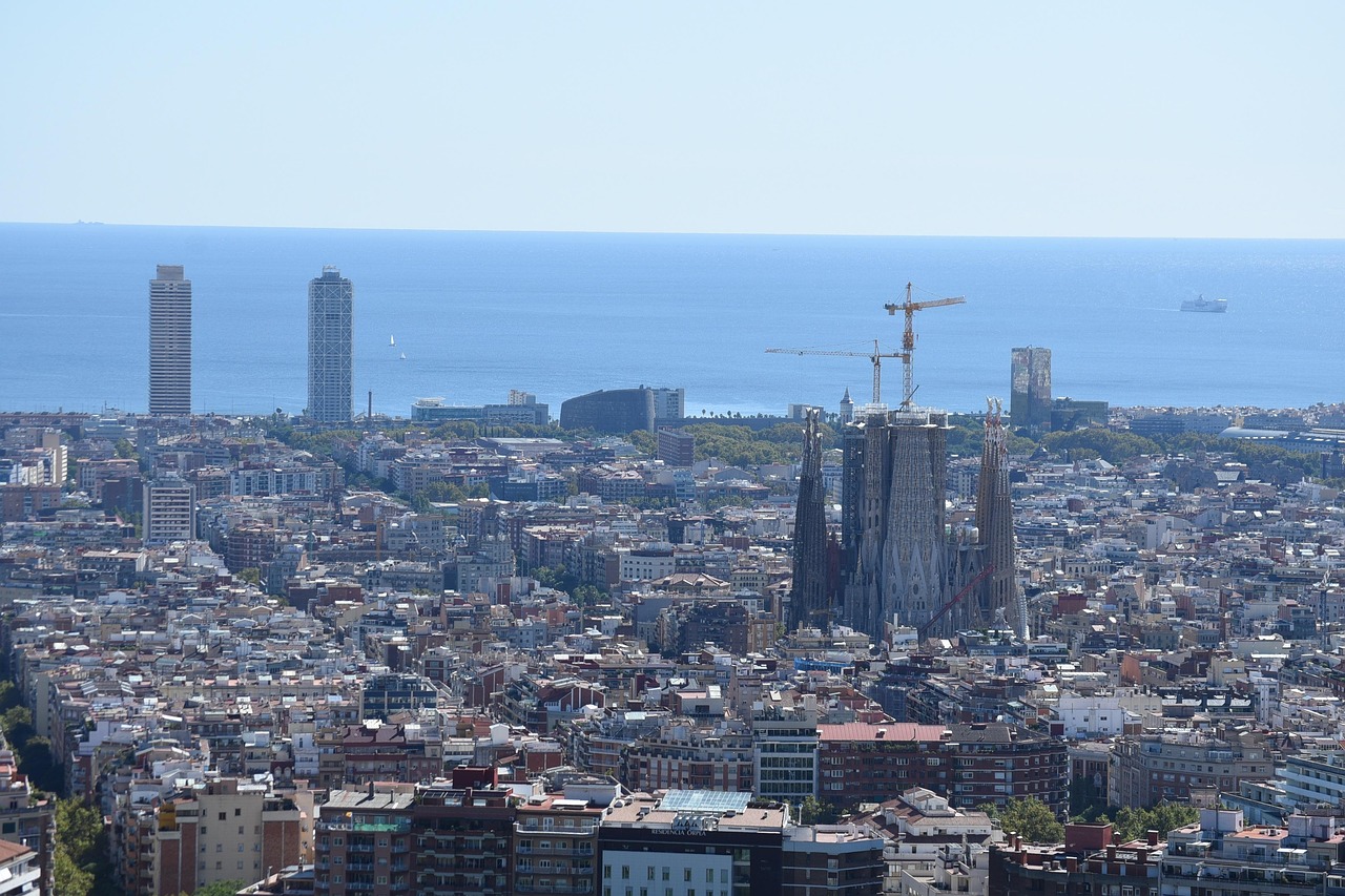barcelona-4724397_1280