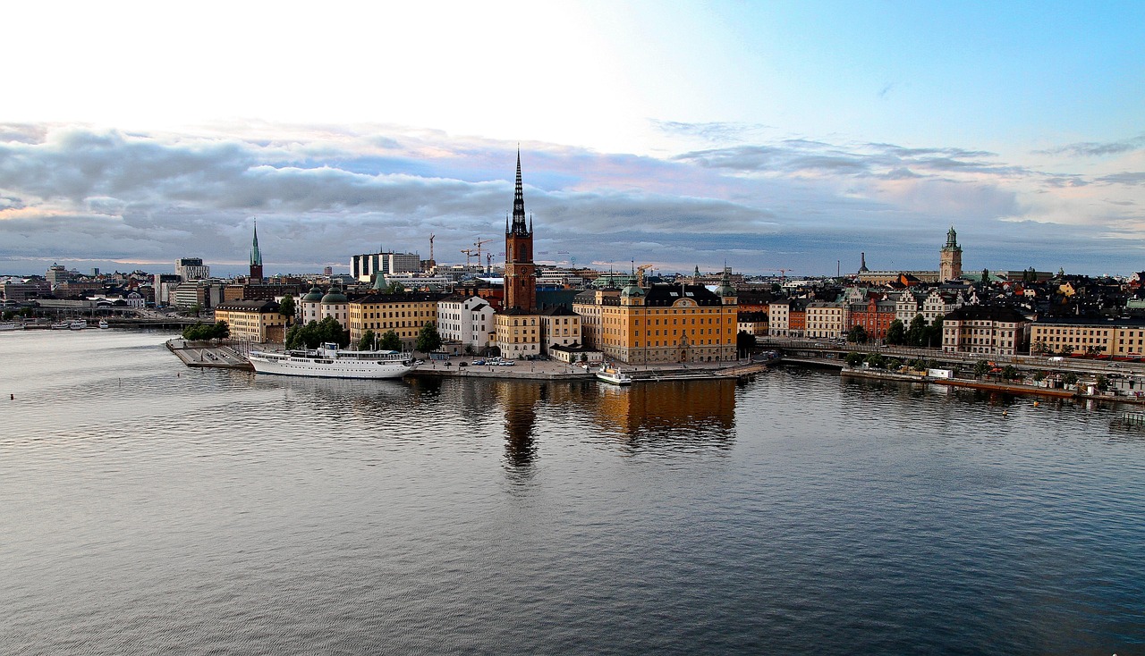 stockholm-summer-5385185_1280