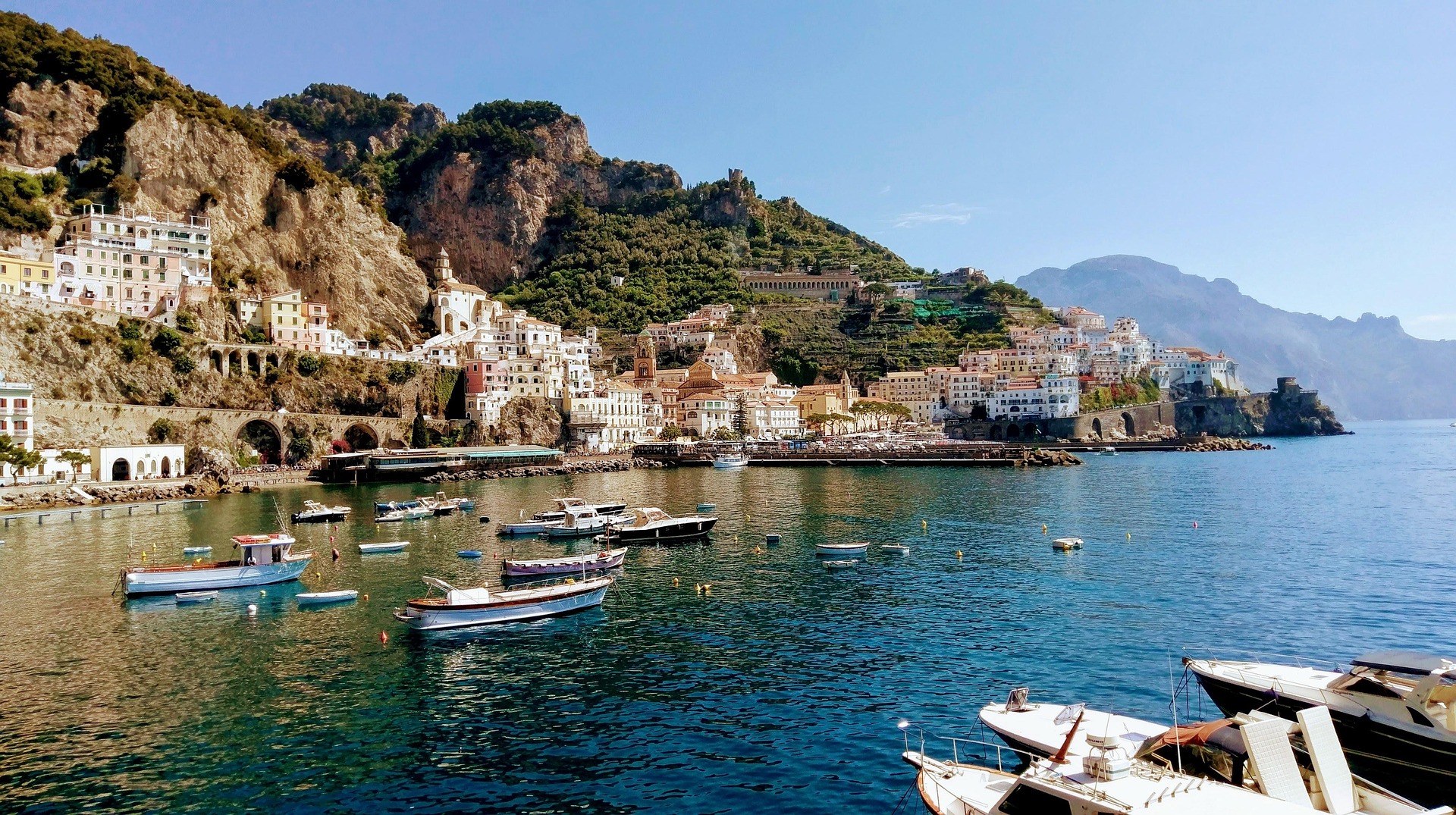 amalfi-2758794_1920