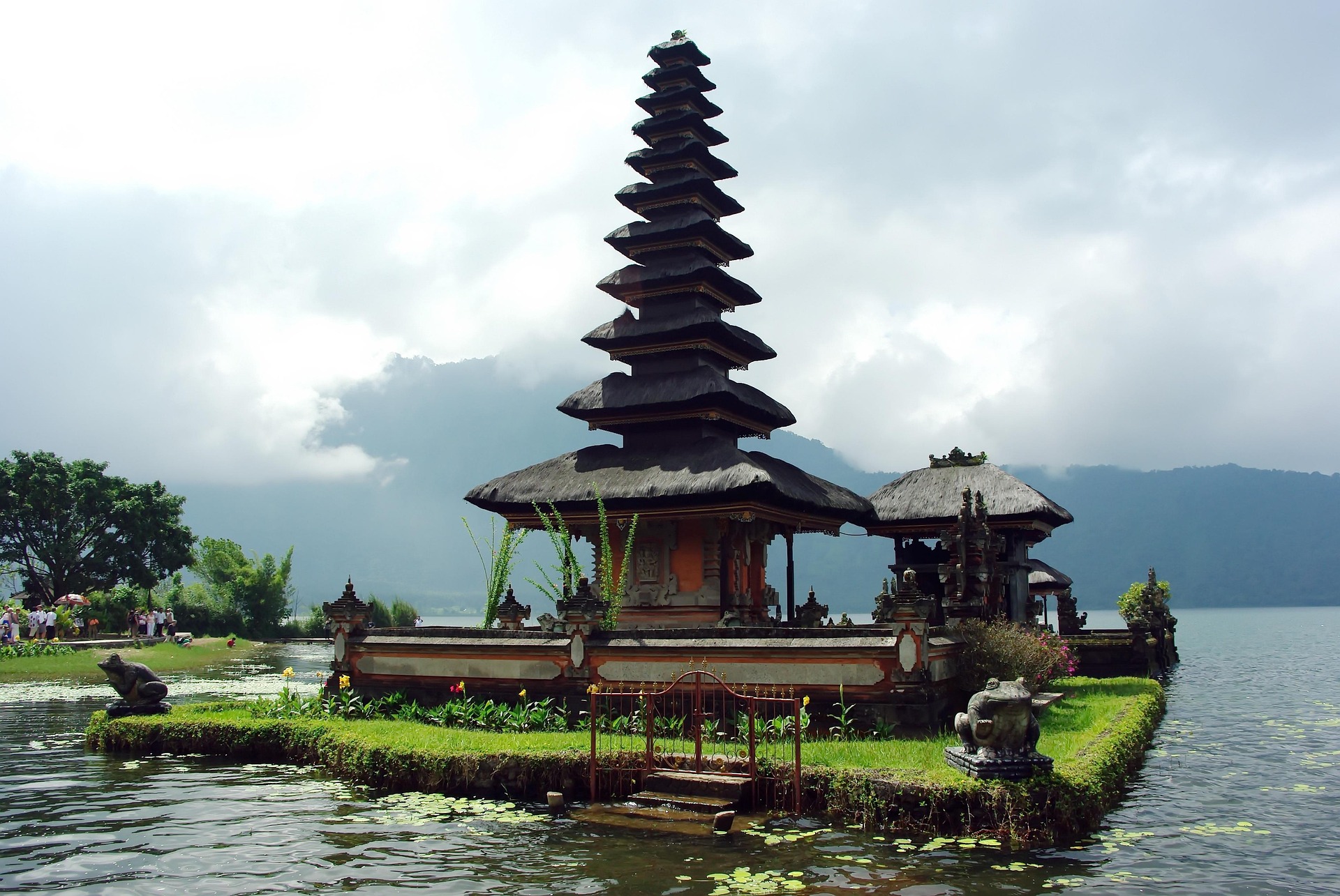 dezalb-indonesia-1578647_1920 (1)